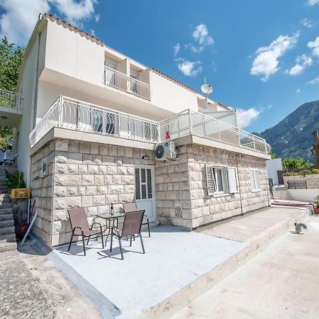Seafront Apartment Kotor Exterior foto