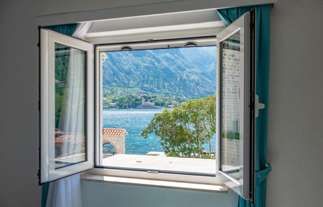 Seafront Apartment Kotor Exterior foto